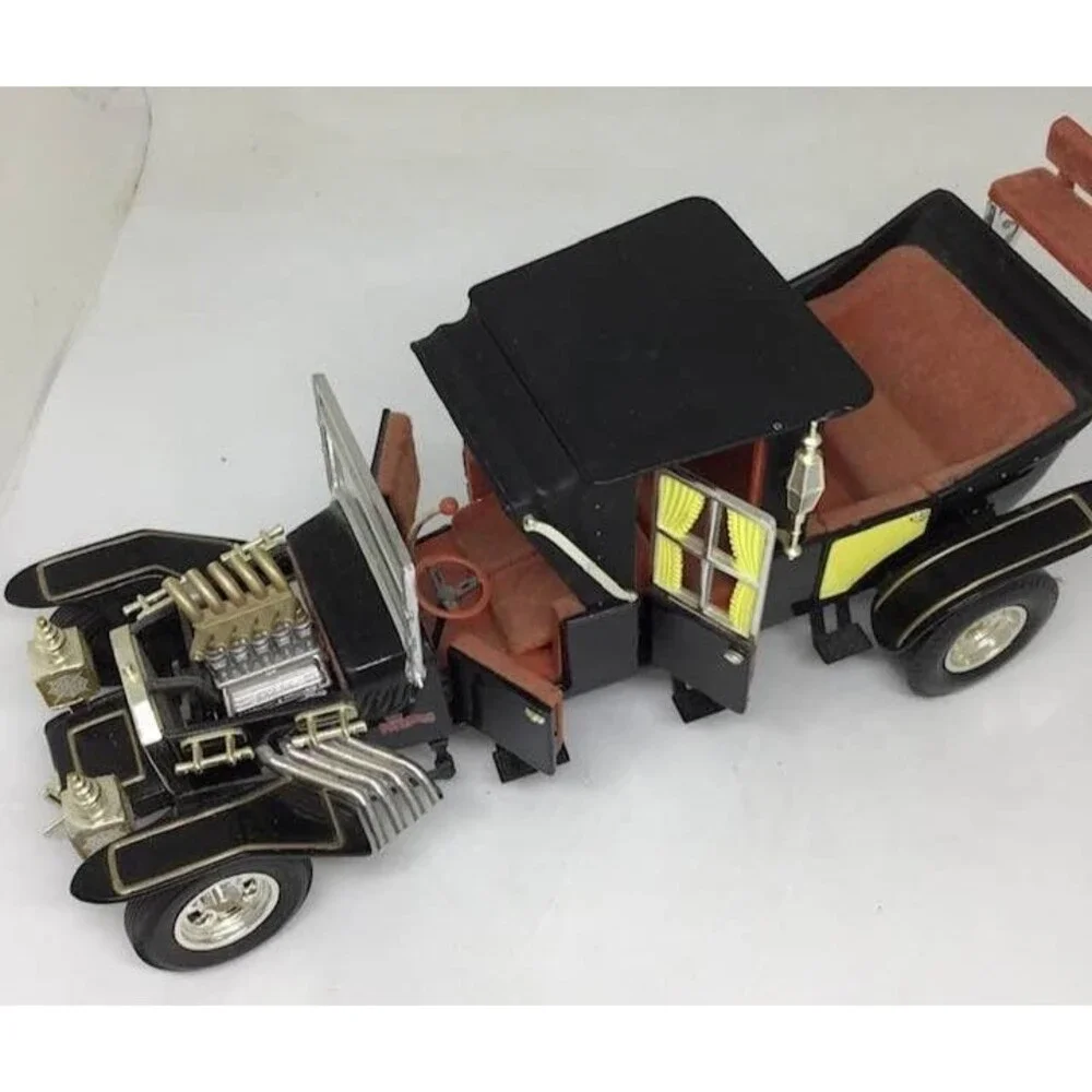 Ertl Munster Koach Model Car Vehicle Herse Black Diecast George Barris 1:18 Vtg